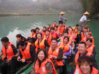 隨著中脈“巴馬生態(tài)文化之旅”的持續(xù)升溫，已經(jīng)有越來越多的中脈家人感受到了巴馬的“熱度”。