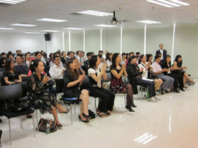 2011年4月24日，由廣州分公司和深圳分公司共同承辦的中脈科技廣東省區養生館培訓會在深圳圓滿結束。94名來自廣東省內的養生館主一起參加了為期兩天的培訓。
